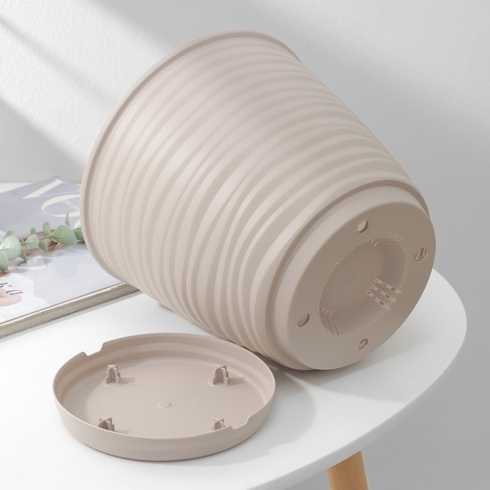 Горшок для цветов с поддоном Saffron, 5,4 л, d=22,4 см, h=20,5 см, цвет бежевый Горшок для цветов с поддоном Saffron, 5,4 л, d=22,4 см, h=20,5 см, цвет бежевый