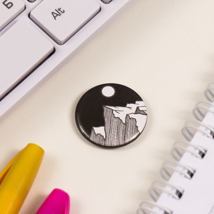 Значки закатные набор 8 шт d=25 мм "Чёрные" 16,5х17 см