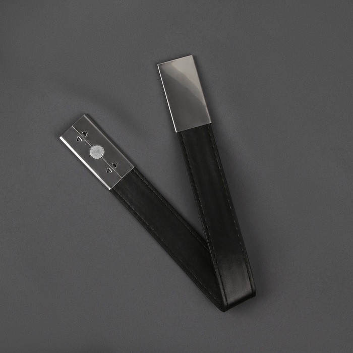 Подхват для штор из кожзаменителя, 35 &times; 2,5 см, цвет чёрный