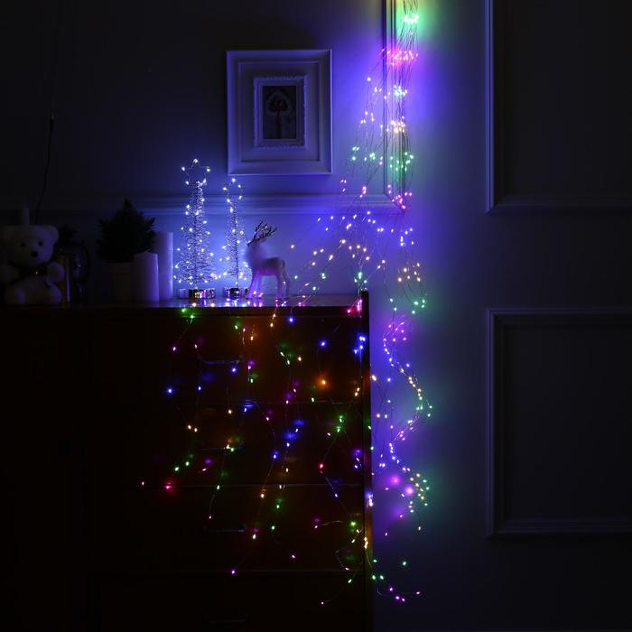 Гирлянда &laquo;Конский хвост&raquo; 20 нитей по 2 м, IP20, серебристая нить, 400 LED, свечение мульти, 12 В