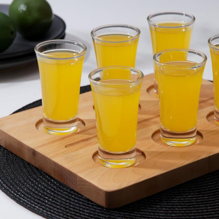 Доска для подачи шотов &laquo;Фуршет&raquo;, 25&times;20&times;1,8 см, на 6 рюмок, диаметр ячеек 5 см, с пропиткой, берёза