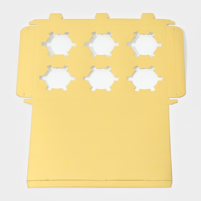 Коробка для капкейка &laquo;Верь в мечту&raquo;, золото, 23 х 16 х 11.5 см, Новый год