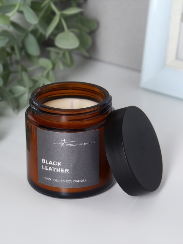 Свеча ароматическая в банке "Black Leather", соевый воск, 90 г, базилик