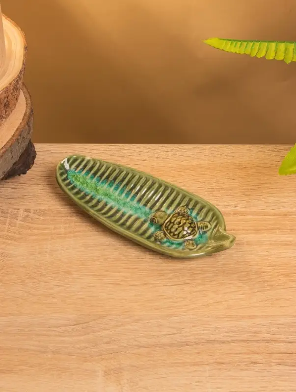 Подставка под благовония "Черепашонок на листе" керамика, цв. МИКС, 15х6х2 см