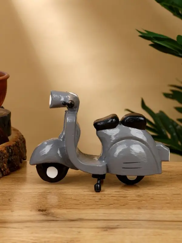 Сувенир "Мопед" дерево 15х9х10 см, цв. серый
