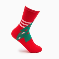 Носки женские &laquo;Ёлка в звездах&raquo;, цвет красный, размер 23-25