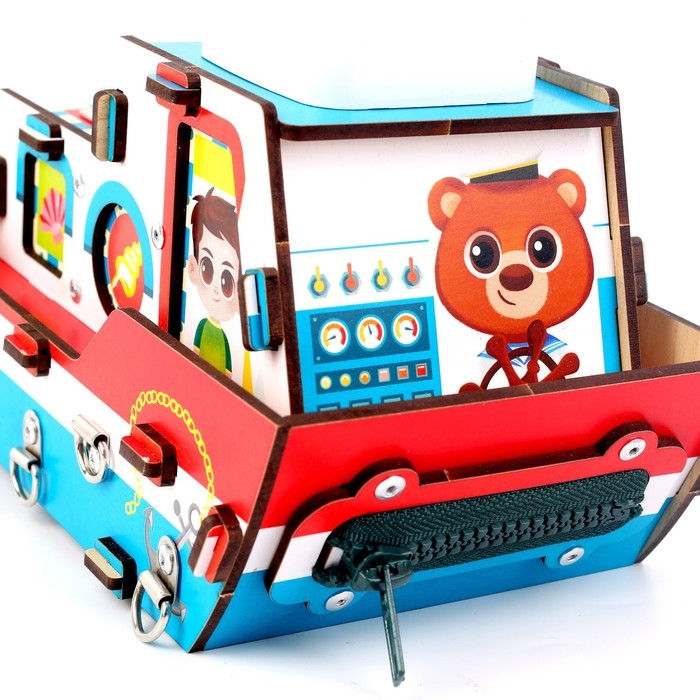 Бизиборд &laquo;Пароходик&raquo;