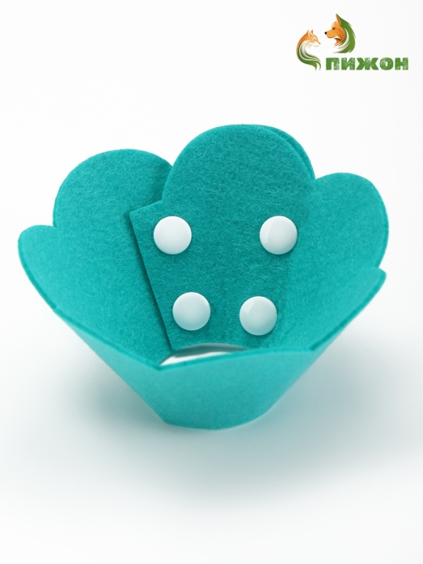 Ветеринарный воротник из фетра "Ромашка", размер M, ярко-бирюзовый