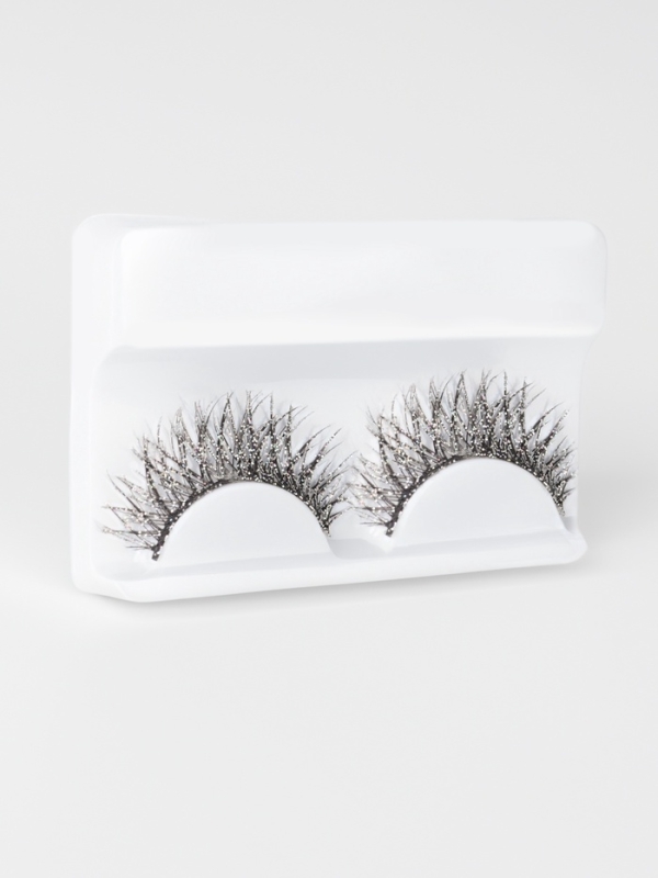 Ресницы накладные блестящие серебряные пластик к/короб QF