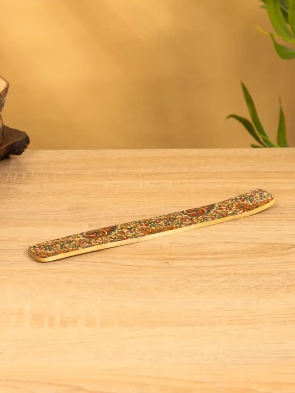 Подставка под благовония &laquo;Турецкие огурцы&raquo;, 26&times;4 см, манговое дерево