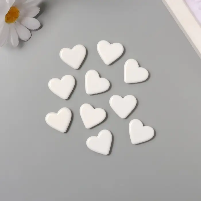 Бусины для творчества акрил "Сердечки гладкие" белый 2,4х2х0,5 см