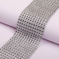 Лента с имитацией страз, 6 см, 9 ± 1 м, цвет серебряный Лента с имитацией страз, 6 см, 9 ± 1 м, цвет серебряный