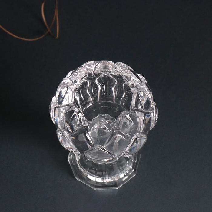 Подсвечник стекло на 1 свечу d=3,5 см Подсвечник стекло на 1 свечу d=3,5 см "Водная лилия" прозрачный 8х8х11 см