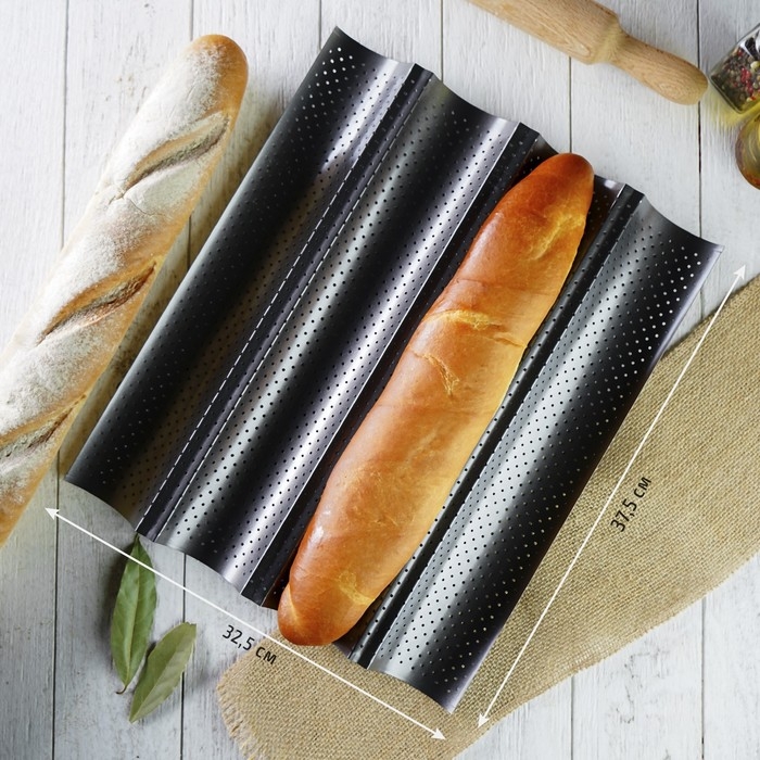 Форма для выпечки перфорированная Доляна &laquo;Багет&raquo;, 38&times;31&times;2,5 см, антипригарное покрытие