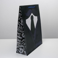 Пакет подарочный ламинированный, упаковка, &laquo;Костюм&raquo;, L 28 х 38 х 9 см