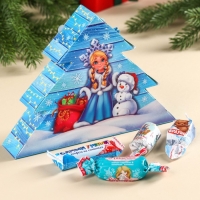 Сладкий подарок с конфетами &laquo;Дед Мороз&raquo; в коробке ёлочке, 250 г.