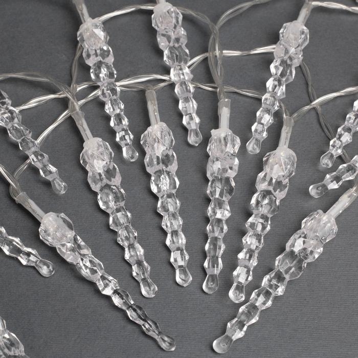 Гирлянда &laquo;Нить&raquo; 3 м с насадками &laquo;Сосульки 7.5 см&raquo;, IP20, прозрачная нить, 20 LED, батарейки AAх3 (нет в комплекте), свечение мульти
