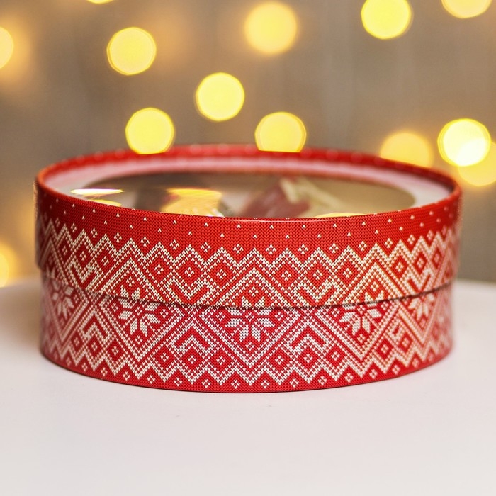 Новый год. Коробка подарочная новогодняя для макарун тубус с окном "Узор" 18 х 18 х 6 см.