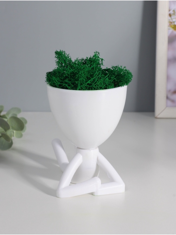 Кашпо пластиковое "Мистер Грин на лайте" 9,7*12*7,3 см белый