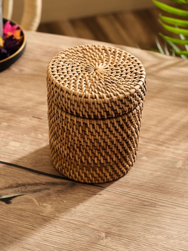 Корзинка плетеная ротанг, 12х12х10 см Корзинка плетеная ротанг, 12х12х10 см