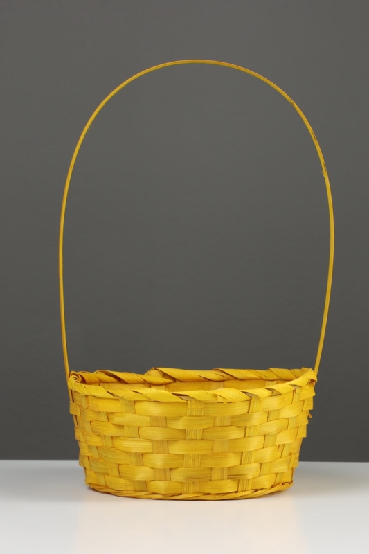 Корзина плетёная, 20×20×9 см, ручка h=25 см, бамбук, желтая Корзина плетёная, 20×20×9 см, ручка h=25 см, бамбук, желтая