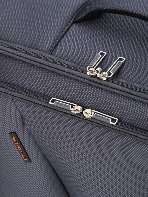 Чемодан 28", Текст, 47*31*78, отд на молнии, код замок, 4 колеса, т.серый