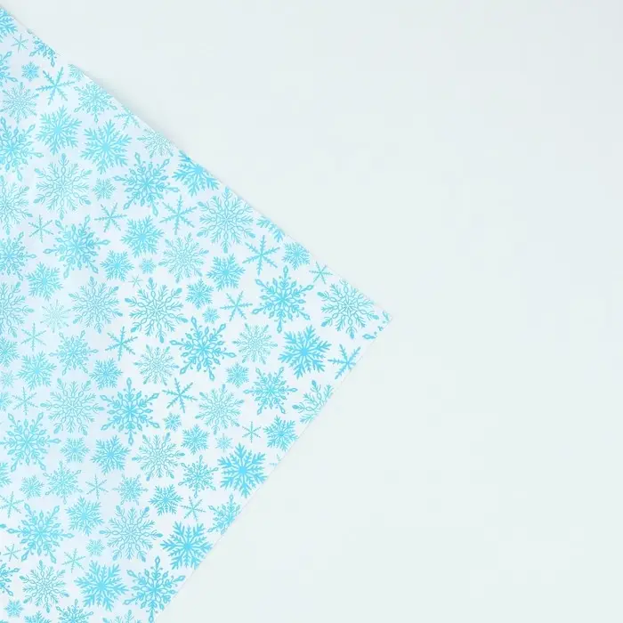 Упаковочная бумага на новый год тишью &laquo;Снежинки&raquo;, 50 х 70 см