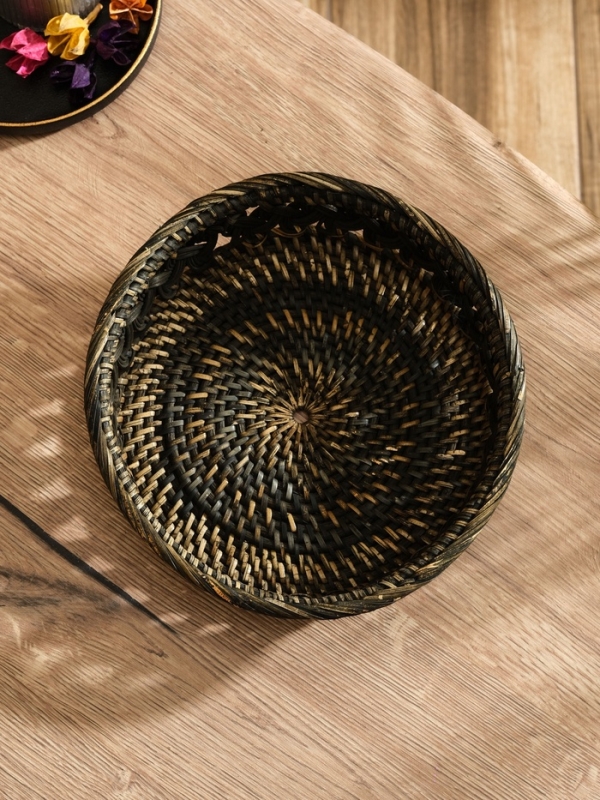 Корзинка плетеная ротанг, 22х22х6 см Корзинка плетеная ротанг, 22х22х6 см