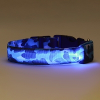 Ошейник с подсветкой Милитари 3 режима свечения размер М, ОШ 32-50 х 2,5 см, синий Ошейник с подсветкой Милитари 3 режима свечения размер М, ОШ 32-50 х 2,5 см, синий