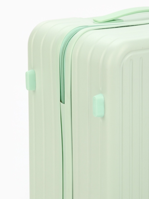 Чемодан 24", PС, 42*27*66, отд на молнии, код замок, 4 колеса, св. зеленый