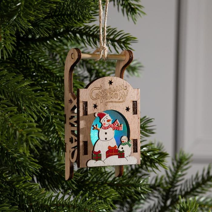 Ёлочная игрушка &laquo;Сани со снеговиком&raquo;, от батареек, свечение RGB