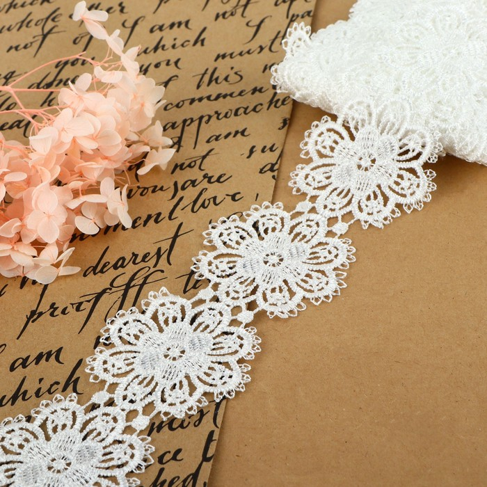 Кружево гипюровое, 55 мм &times; 9 &plusmn; 0,5 м, цвет белый