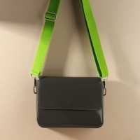 Ручка для сумки, стропа, с карабинами, 139 ± 3 × 3,8 см, цвет салатовый Ручка для сумки, стропа, с карабинами, 139 ± 3 × 3,8 см, цвет салатовый