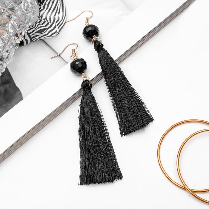 Серьги ассорти «Кисти» диско, цвет чёрный в золоте, L кисти 7 см 39198 Серьги ассорти «Кисти» диско, цвет чёрный в золоте, L кисти 7 см 39198