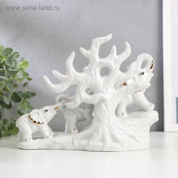Сувенир керамика "Три слона под деревом" белые 15,5х20х7,5 см