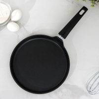 Сковорода блинная &laquo;Традиция&raquo;, d=24 см, съёмная ручка, антипригарное покрытие, цвет чёрный