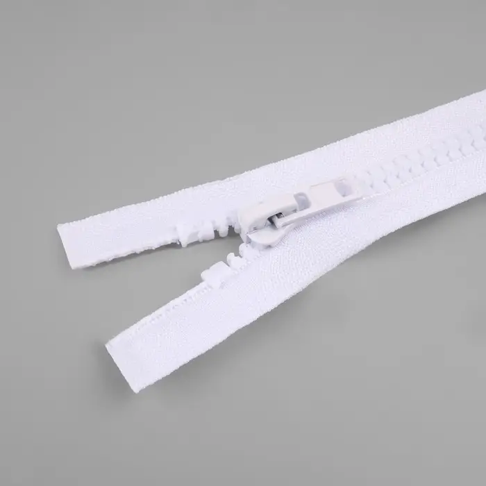 Молния &laquo;Трактор&raquo;, №8, неразъёмная, замок автомат, 18 см, белая