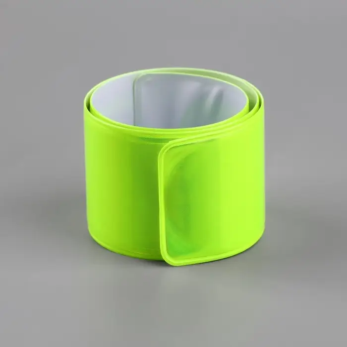 Светоотражающий слэп-браслет, самофиксирующийся, 3 &times; 30 см, цвет салатовый