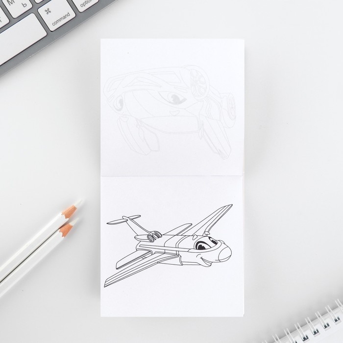 Подарочный набор: блокнот-раскраска и восковые мелки &laquo;23 февраля&raquo;