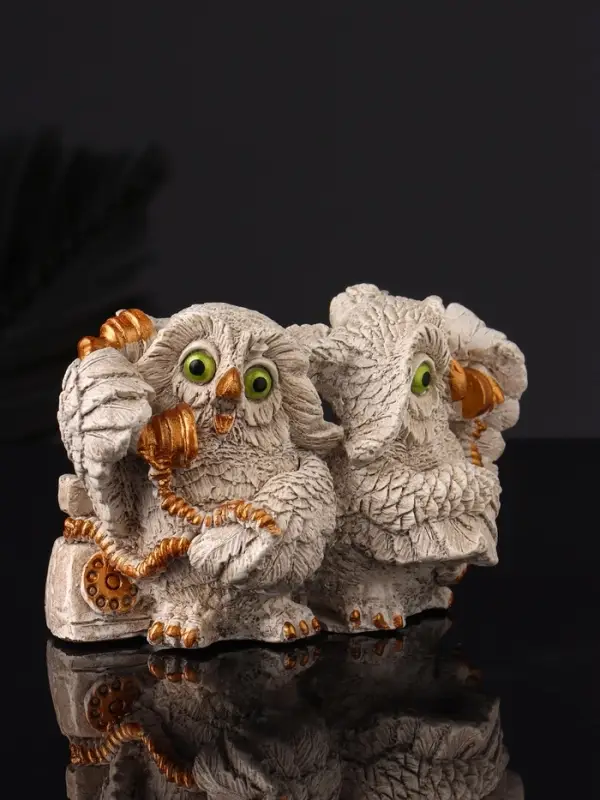 Фигура "Совы говорят по телефону" 8х12х7 см, серый