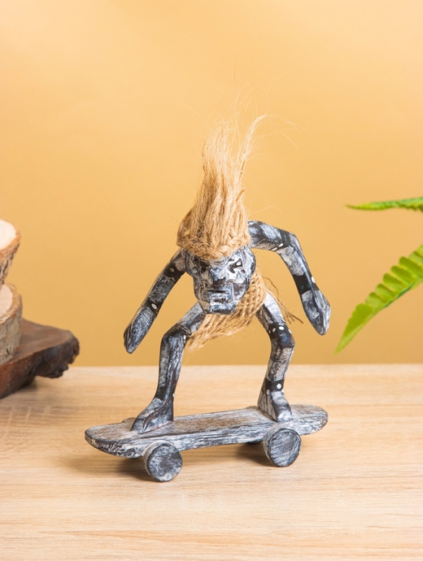 Сувенир &laquo;Абориген скейтбордист&raquo;, 7&times;12&times;12 см, дерево