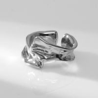 Кольцо металл «Тренд» мятое, широкое, цвет серебро, безразмерное Кольцо металл «Тренд» мятое, широкое, цвет серебро, безразмерное