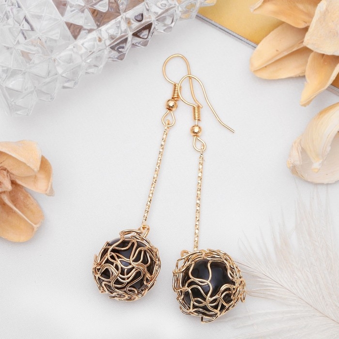 Серьги висячие &laquo;Шар плетёный&raquo;, цвет чёрный в золоте, 6,5 см