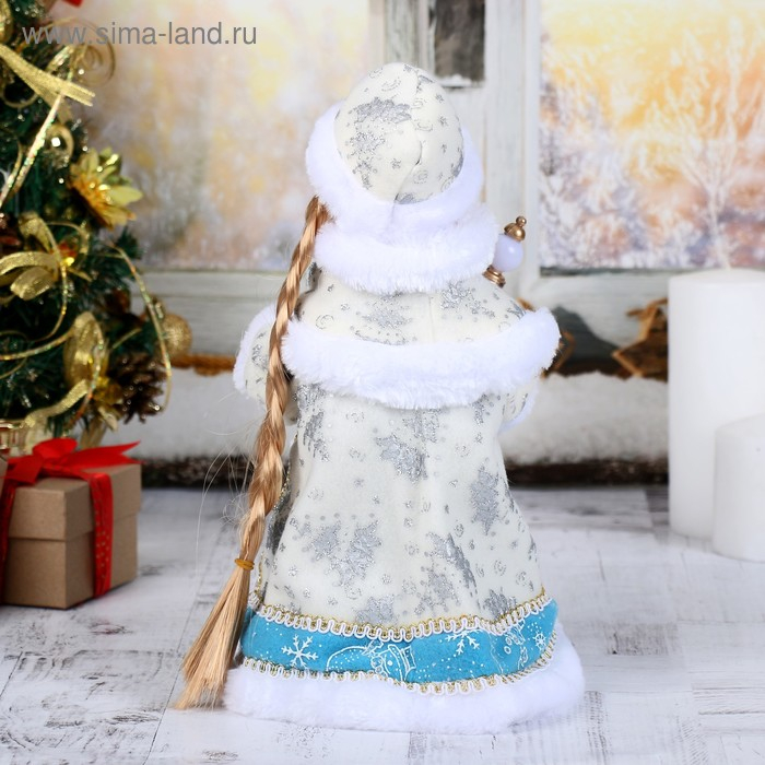 Снегурочка "Голубая шубка" двигается, 28 см