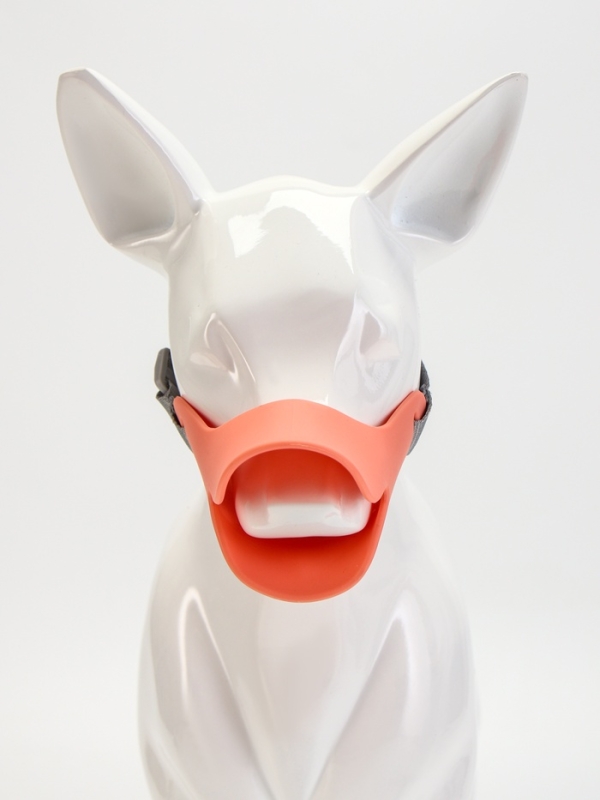 Намордник силиконовый фиксирующий, размер M (ОМ 15 см, ОШ 18-30 см), розовый