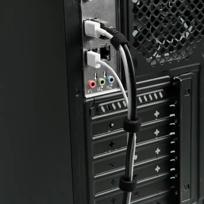 Лента-липучка для проводов 1000&times;10&times;1.5 мм ТУНДРА, чёрная, 1 шт.