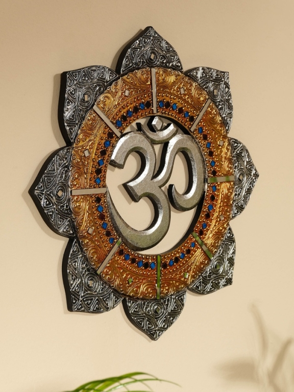 Панно резное МДФ Панно резное МДФ "ОМ", 40х40х0,6 см, золотой край