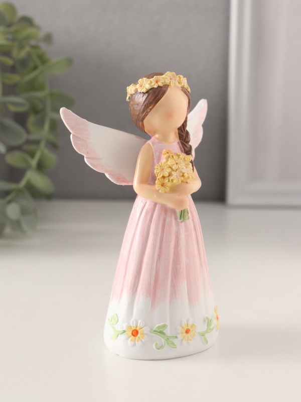 Сувенир полистоун "Девушка-ангел в розовом платье, с жёлтыми незабудками" 8х4,5х12 см