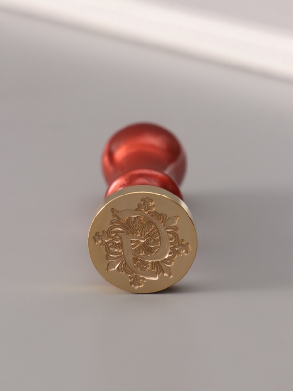 Печать для сургуча с пластиковой ручкой "Буква G на вензеле" 2,5х2,5х6,3 см