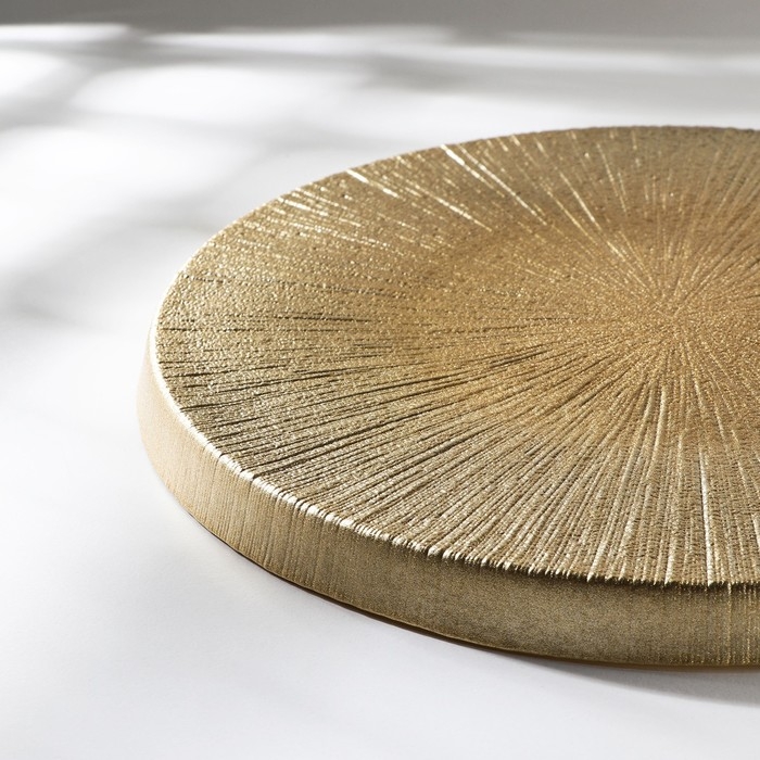 Блюдо сервировочное &laquo;Кувшинка&raquo;, d=28 см, цвет золотой